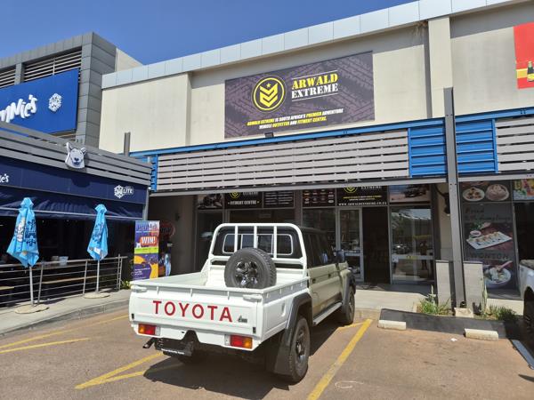 200 m² Retail Space