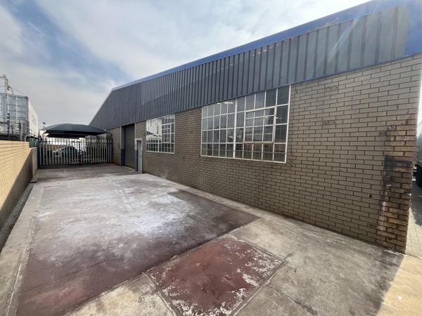 440 m² Industrial space