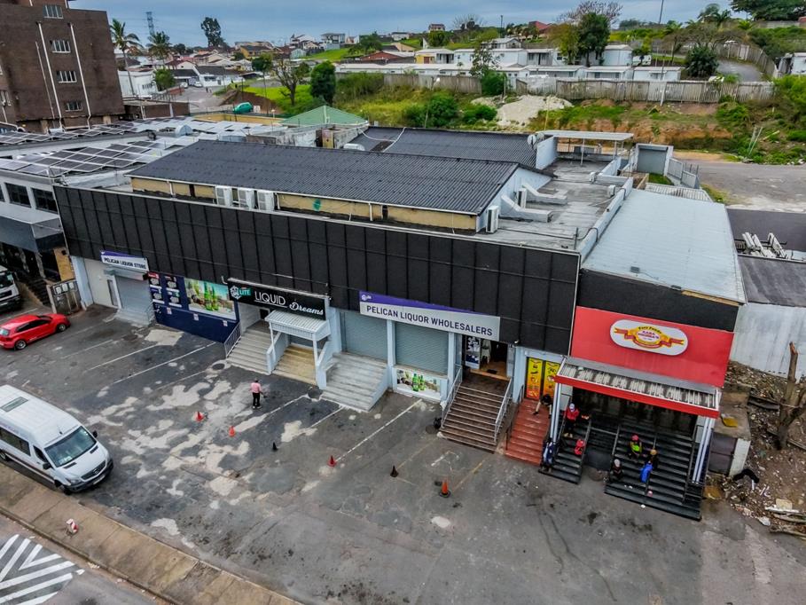 1 616 m² Retail Space