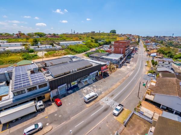 1 616 m² Retail Space