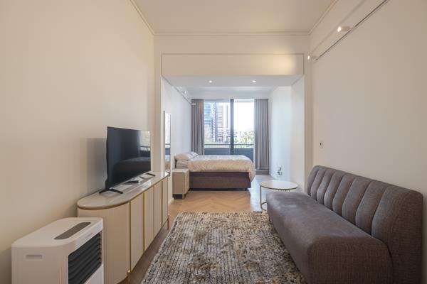 Studio Apartment