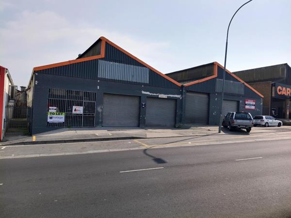 330 m² Commercial space