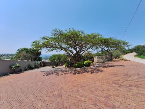 1 200 m² Land