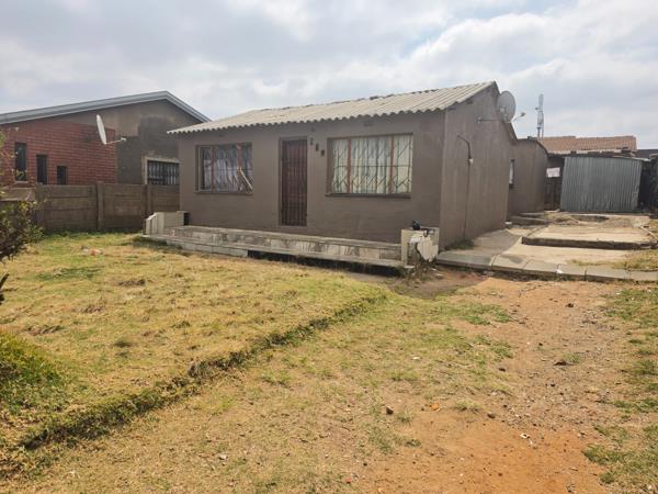 2 Bedroom House