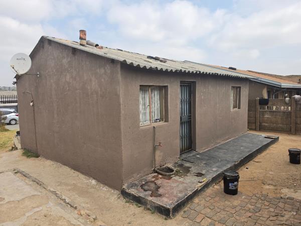2 Bedroom House