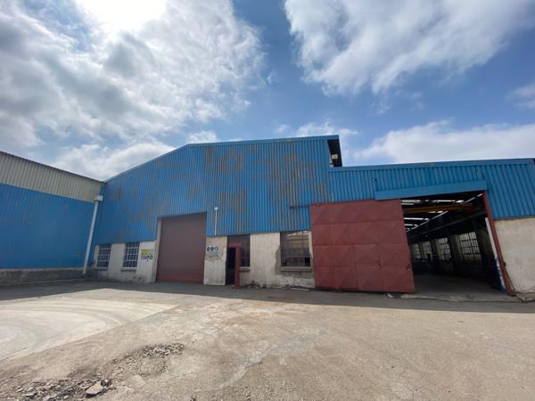 1 350 m² Industrial space