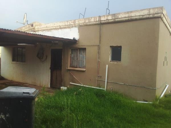 2 Bedroom House