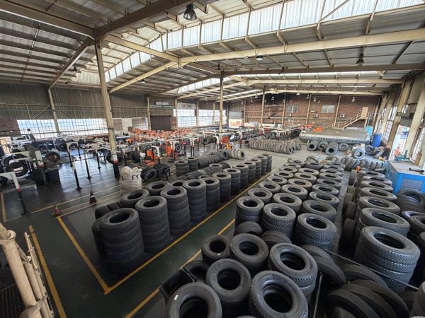 2 563 m² Industrial space