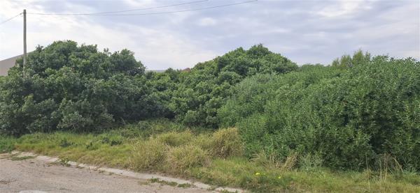 837 m² Land