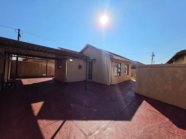 2 Bedroom House
