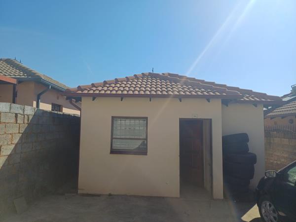 2 Bedroom House
