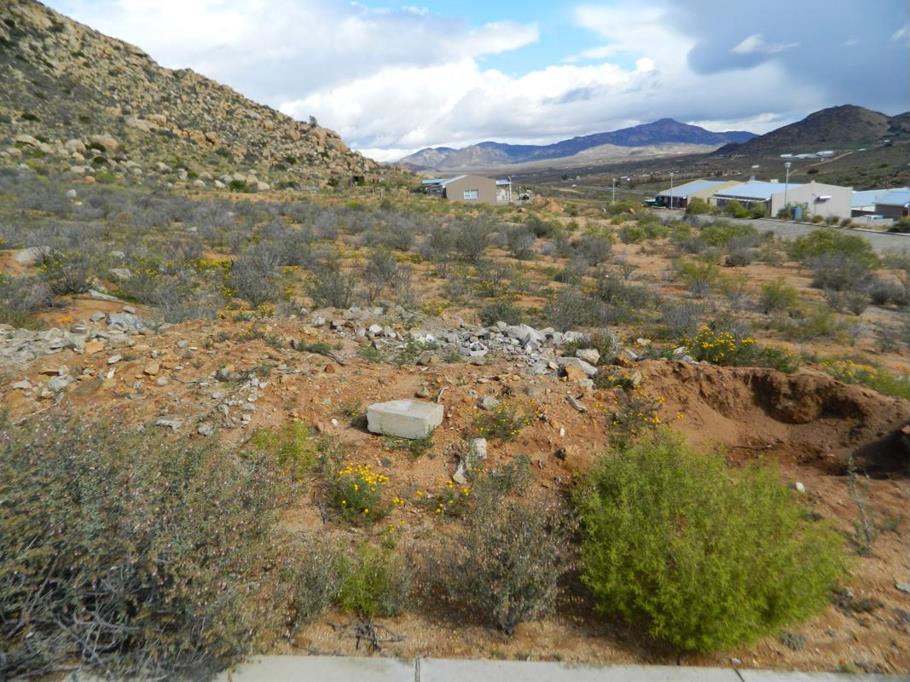 868 m² Land