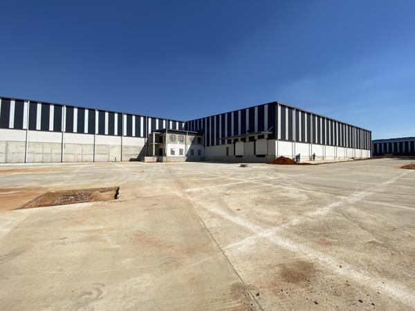 2 183 m² Industrial space