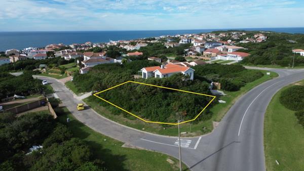 658 m² Land