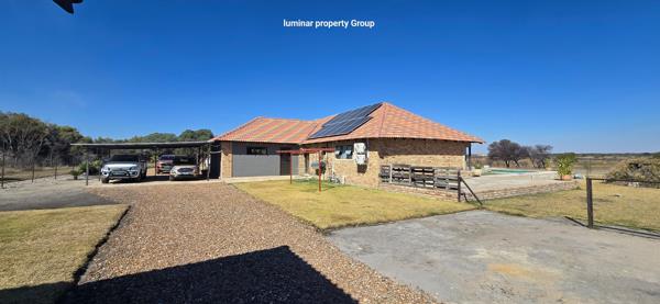 10.7 ha Smallholding