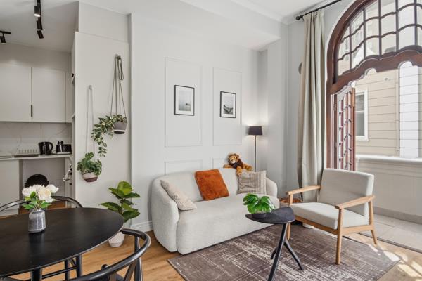 Studio Apartment