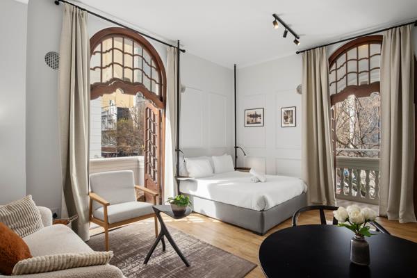 Studio Apartment
