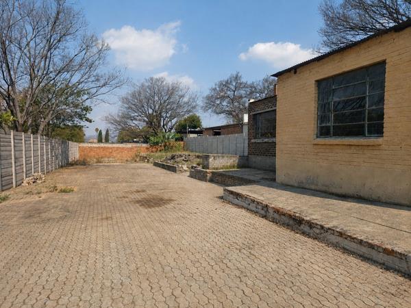 724 m² Land