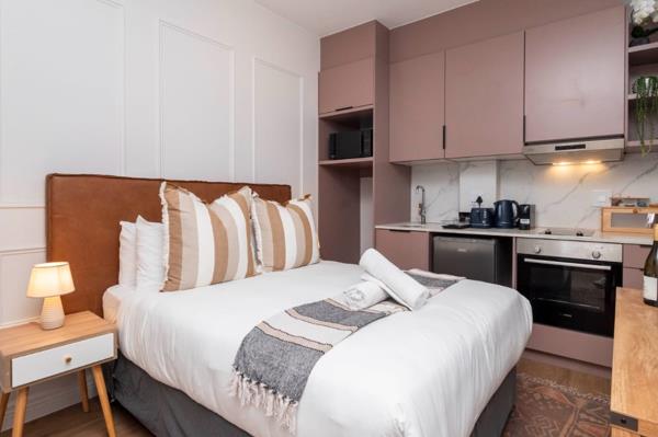 Studio Apartment
