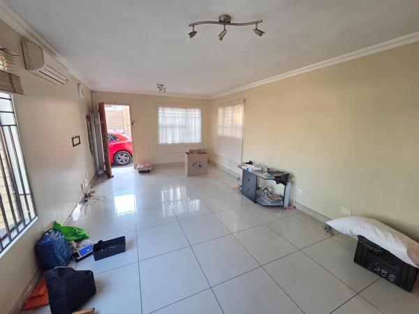2 Bedroom Simplex