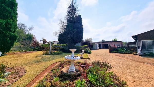 6 Bedroom House