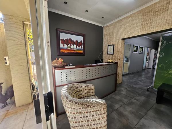 940 m² Commercial space