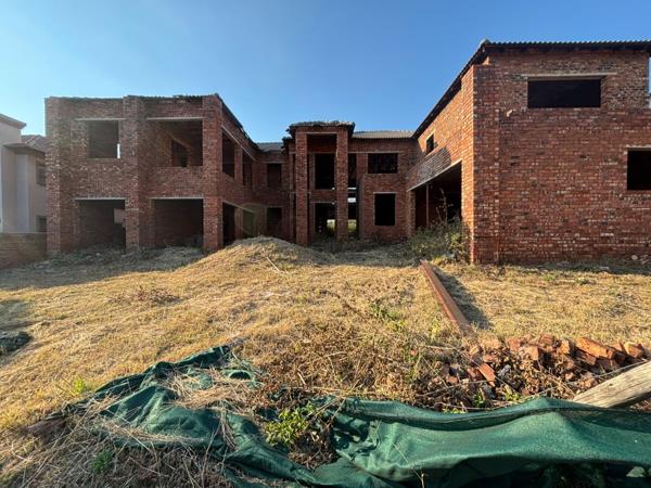 6 Bedroom House