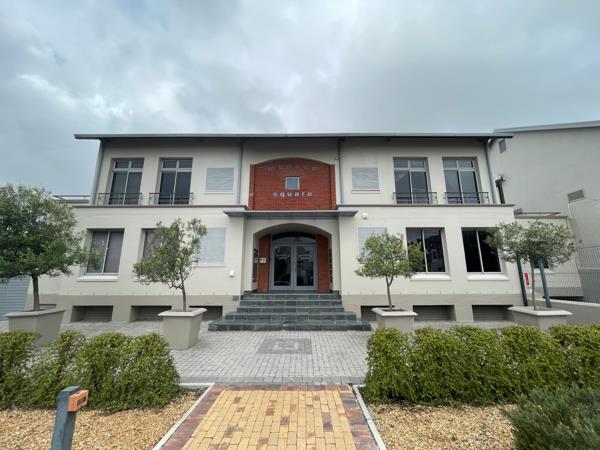 215 m² Office Space
