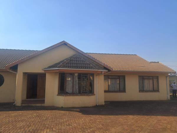 7 Bedroom House