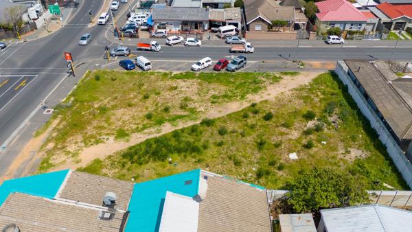 1 488 m² Land