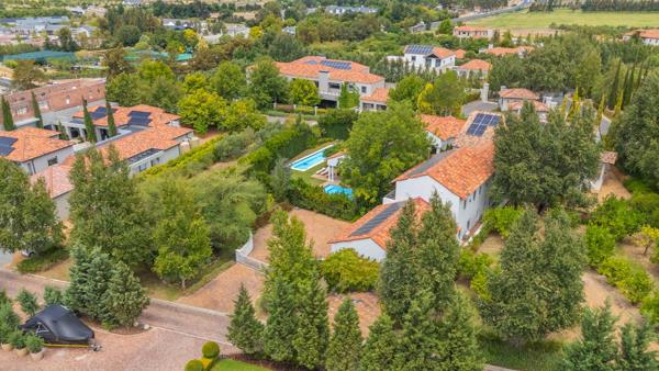 10 Bedroom House