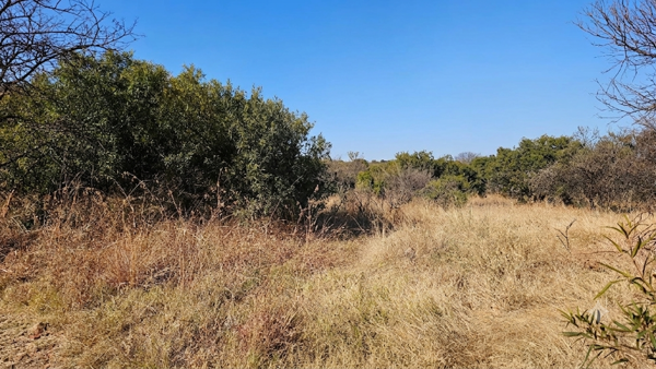 754 m² Land