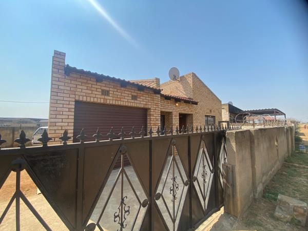 2 Bedroom House