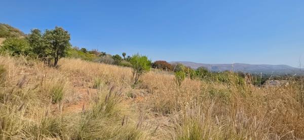 1 530 m² Land