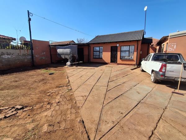 2 Bedroom House