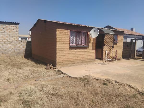 2 Bedroom House