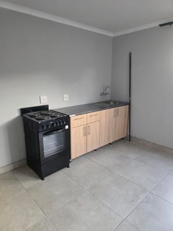 1 Bedroom House