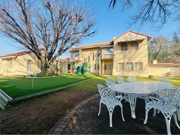5 Bedroom House
