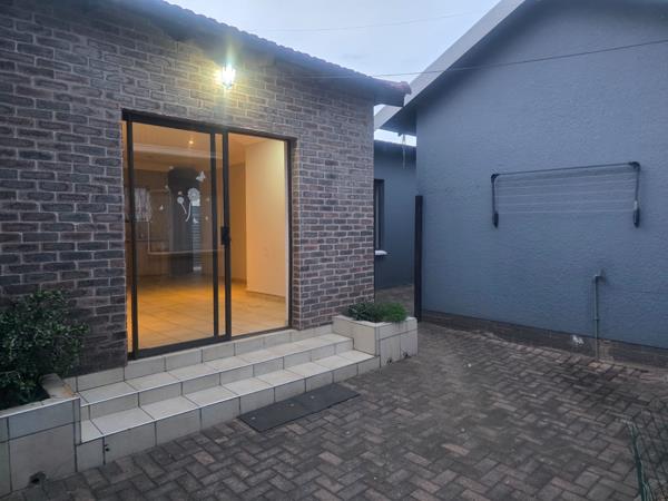 2 Bedroom Garden Cottage