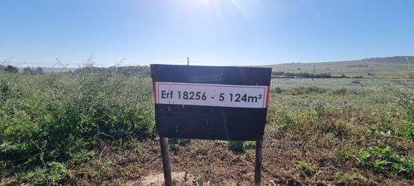 5 124 m² Land
