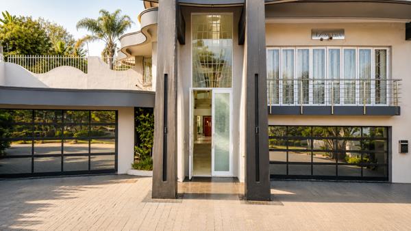5 Bedroom House