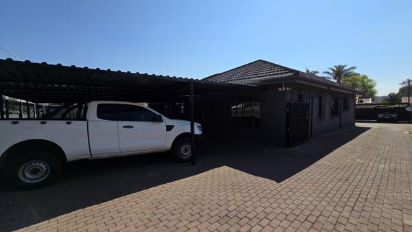 310 m² Commercial space