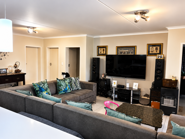 3 Bedroom Townhouse