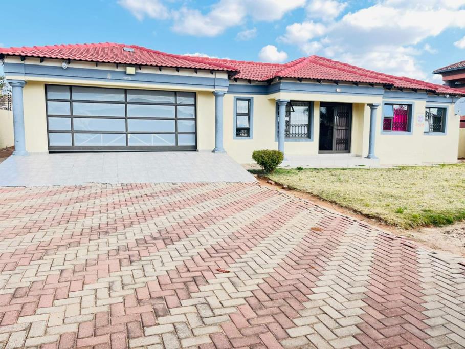 4 Bedroom House