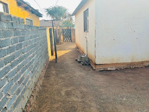 2 Bedroom House