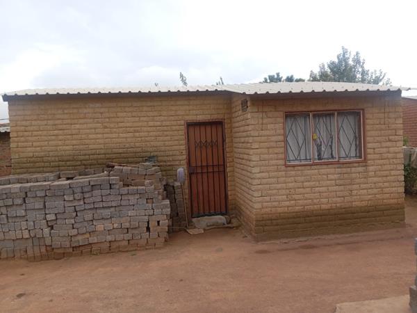 2 Bedroom House