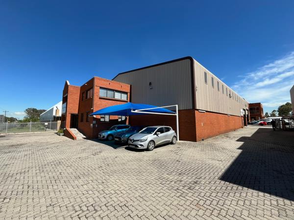 940 m² Industrial space