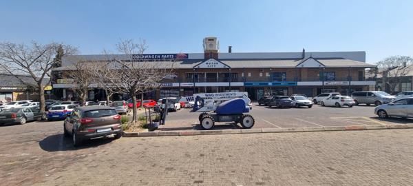 1 981 m² Commercial space