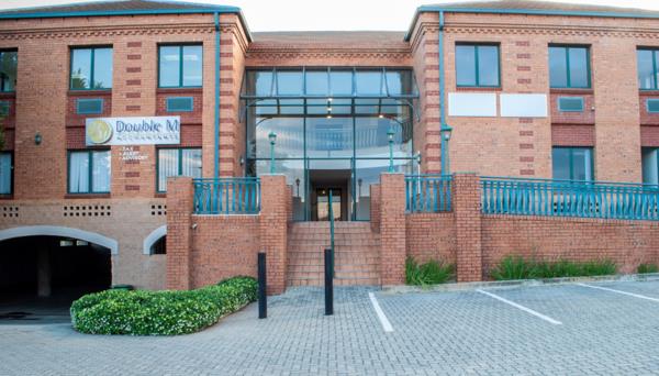 164 m² Commercial space