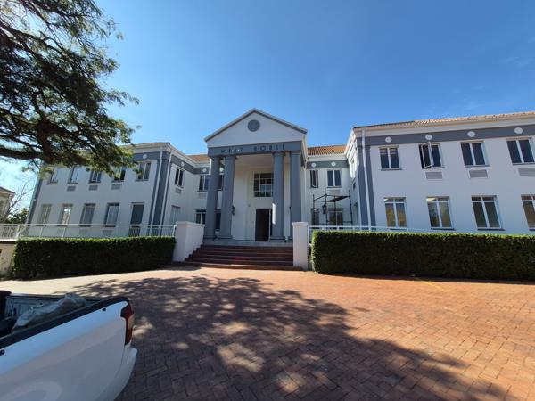 251 m² Commercial space